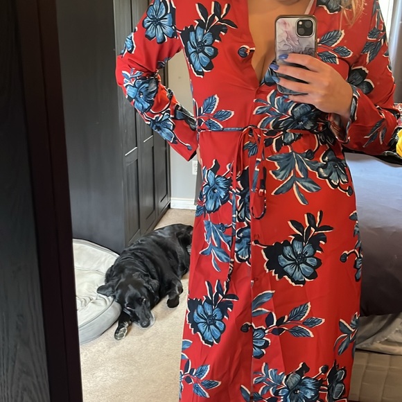 Floral Dress. - Picture 6 of 7